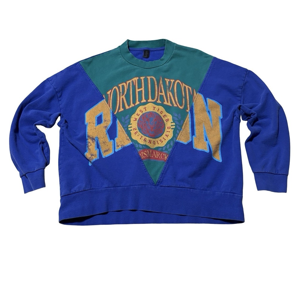 Vintage Urban Outfitters Patchwork Sweatshirt North Dakota Graphic Size M 24x25